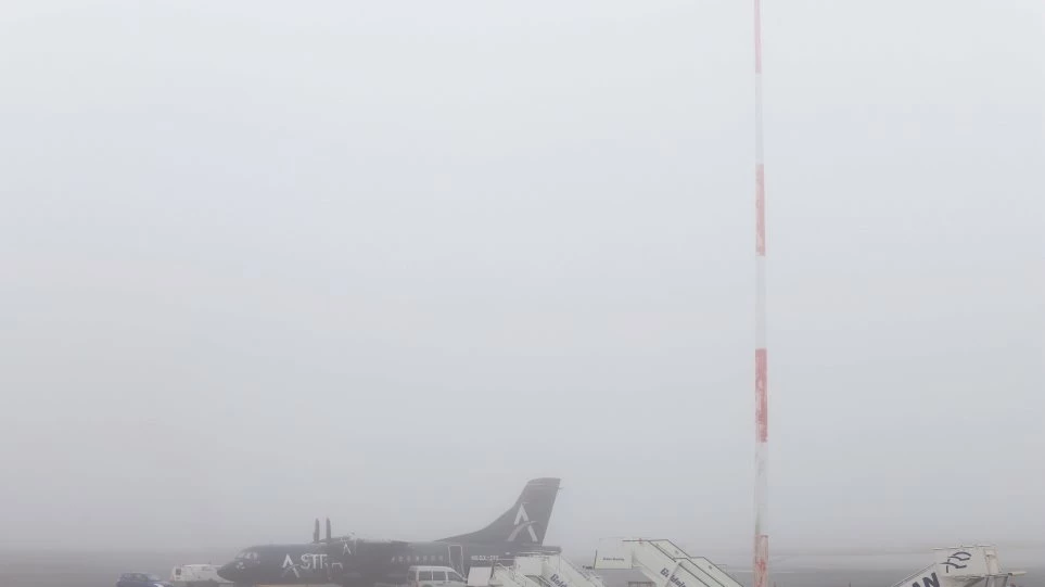 Προβλήματα λόγω κακοκαιρίας στο αεροδρόμιο «Μακεδονία» – Που θα μάθετε για την πτήση σας